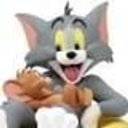 Figurine daction - BANPRESTO - Tom & Jerry Collection Enjoy Float - 10 cm - Multicolore - PVC