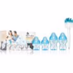 Facilitez-vous le soin de votre bébé ou contribuez à aider un parent de votre connaissance. Le kit pour bébé Tommee Tippee Cl ...