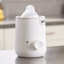 Tous les parents savent combien chaque minute compte lorsque l’on a un jeune enfant. Le chauffe-biberon Tommee Tippee Easi-Wa ...