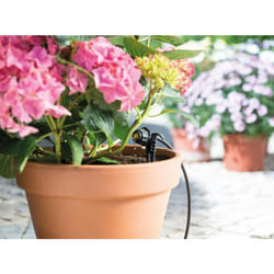 Kit d'arrosage automatique 15 jardinières débit de 0 à 20 l/h - Hozelock