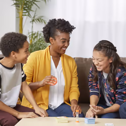 Hasbro Gaming Taboo Enfants Contre Parents - Jeu De Societe De Réflexion