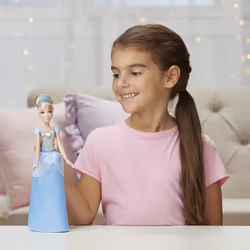 Hasbro CENDRILLON POUSSIERE D'ETOILES