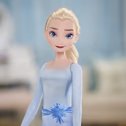 Hasbro F05945L0 poupée - Vue supplémentaire 4