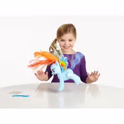 Hasbro Rainbow Dash Saute Et Vole