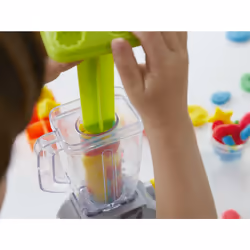 Play-Doh Kitchen Creations coffret Tourbillon de smoothies - Vue supplémentaire 22