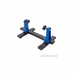 Structure en métal solide avec pieds en caoutchouc apportant davantage de stabilité. Orientable sur 360°. Constitue un bon su ...