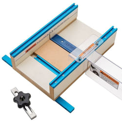 Gabarit petite pièce pour scie circulaire 12' x 15-1/2' x 3-1/2'