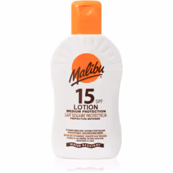 Le produit bronzant protecteur est un soin indispensable pour votre peau lorsque vous vous exposez au soleil.