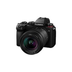 Panasonic Lumix S5 + S 20-60mm F3.5-5.6 MILC 24,2 MP CMOS 6000 x 4000 pixels Noir