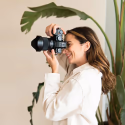 Panasonic S-S18 MILC Grand-angle Noir - Vue supplémentaire 6