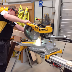 DeWALT DWS780 3800 tr/min 1675 W - Vue supplémentaire 5