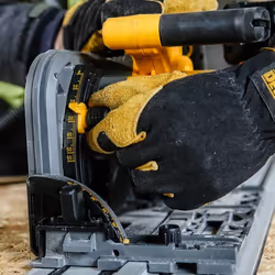 DeWALT DCS520T2 scie à ruban portative 4200 mètre par minute Batterie - Vue supplémentaire 4