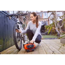 Black & Decker BDCINF18N-QS compresseur pneumatique 160 l/min Prise allume-cigare - Vue supplémentaire 9