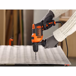 Black & Decker BEH710K-QS Perceuse à Percussion Filaire 710W Mandrin Sans Clé - Vue supplémentaire 6