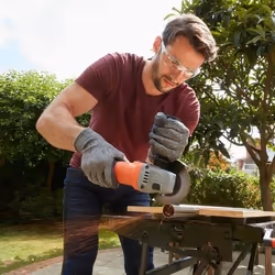 Black & Decker BEG010 meuleuse d'angle 11,5 cm 12000 tr/min 710 W 1,7 g - Vue supplémentaire 4
