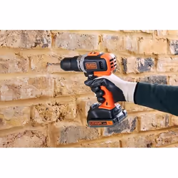 Perceuse d'impact de batterie Black & Decker BCD003ME2K-QW; 18 V; 2x2,5 Ah accu.
