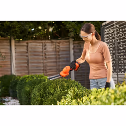 Black & Decker BCSS18B-XJ taille-haie électrique - Vue supplémentaire 7