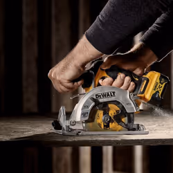 DeWALT DCS512P2-QW scie circulaire portative 14 cm Noir, Jaune 3600 tr/min - Vue supplémentaire 4