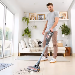 Black &amp; Decker BHFEA18D1, Sec, Cyclonique, Tapis, Sol dur, Marches d’escalier, Tapisserie, Sans sac, Gris, Batterie