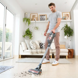 Black & Decker BHFEA18D1 aspirateur de table Gris Sans sac