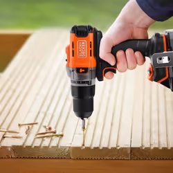 Perceuse à percussion Black & Decker BCD383D1XC-QW; 18 V; 1x2,0 Ah accu. + Chargeur