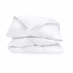 LA COUETTE SYNTHÉTIQUE TEMPÉRÉE PAR HOME LINGE PASSION COMPREND : 1 COUETTE AINSI QUE SON SAC DE RANGEMENT - Couette 100% mic ...