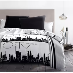 Description générale La parure de couette CITY BY NIGHT est composée d'une housse de couette de 220x240 cm et de deux taies d ...