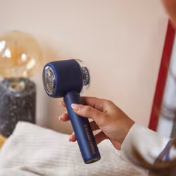 Russell Hobbs 27660-56 rasoir de tissu Bleu - Vue supplémentaire 3