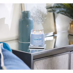 Yankee Candle Ocean Air bougie en cire Cylindre Ambre, Jasmin, Bois de santal Bleu 1 pièce(s)