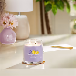 Yankee Candle Lemon Lavender bougie en cire Cylindre Violet 1 pièce(s)