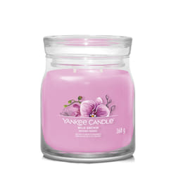 Yankee Candle Wild Orchid bougie en cire Rond Ambre, Banane, Bergamote, Hibiscus, Jasmin, Mandarin, Musc, Orchidée, Feuille de palmier, Bois de santal, Fraise Violet 1 pièce(s)