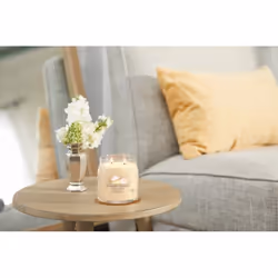 Yankee Candle Vanilla Cupcake bougie en cire Rond Chocolat, Cocoa, Sucre, Vanille Jaune 1 pièce(s)