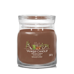 Yankee Candle Praline & Birch bougie en cire Rond Ambre, Cannelle, Clou de girofle, Eucalyptus, Jasmin, Muguet, Musc, Myrrhe, Bois de santal, Vanille, Bois Marron 1 pièce(s)