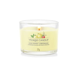 Yankee Candle Iced Berry Lemonade bougie en cire Rond Pamplemousse, Citron, Malt, Sucre, Mandarine, Vanille, Violet Jaune 1 pièce(s)