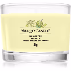 La bougie votive Yankee Candle Banoffee Waffle parfume votre intérieur d’une agréable odeur et crée ainsi une atmosphère cosy ...