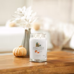 Yankee Candle 1759274E bougie en cire Rond Ambre, Bergamote, Noix de coco, Jasmin, Mousse, Orange, Poire, Bois de santal, Vanille Blanc 1 pièce(s) - Vue supplémentaire 2