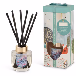 Diffuseur à bâtons Heart and Home en boîte cadeau - Baies d'Hiver - Senteur : Baies d'Hiver - Note de tête : verveine citronn ...