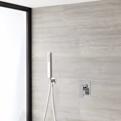 Le mitigeur de douche à une fonction Harting vous permettra de profiter d'une douche relaxante, et apportera une touche d'élé ...