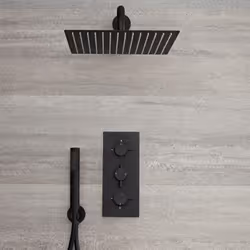 Description générale Créez un espace de douche discret et élégant grâce à ce kit de douche thermostatique encastrable Nox, co ...