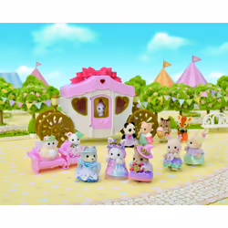 Sylvanian Families La parade des bébés en costumes de princesse - Vue supplémentaire 13