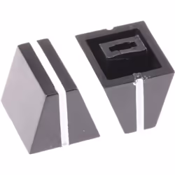 Taille de l'axe = 4mm Diamètre de bouton = 11mm Hauteur du bouton = 12mm Couleur du corps = Noir Couleur de l'indicateur = Bl ...