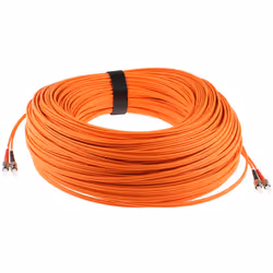 Longueur = 100m Mode de propagation = OM1 Multi-mode Avec connecteur / Sans connecteur = Avec connecteur Connecteur B = ST Di ...