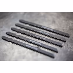 Type de lame de scie = Lame de scie sauteuse Application = Bois Longueur de coupe = 75mm Nombre de dents par pouce = 8 Pas de ...