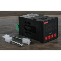 Rs Pro - Compteur Impulsion 24 v led 6 digits ( Prix pour 1 )