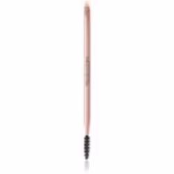 Maîtrisez l'art du maquillage des sourcils. Le pinceau-brosse à sourcils à double extrémité Makeup Revolution Create Define & ...