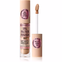 En cas d'imperfections, le correcteur à la couvrance totale est votre meilleur allié. Le correcteur waterproof Makeup Revolut ...
