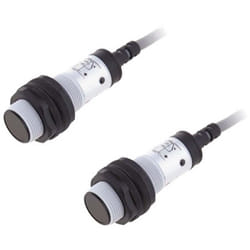 Rs Pro - Capteur photoélectrique Faisceau direct (récepteur) 10 m, Cylindrique, IP67 ( Prix pour 1 )