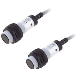 Rs Pro - Capteur photoélectrique Faisceau direct (émetteur) 20 m, Cylindrique, IP67 ( Prix pour 1 )