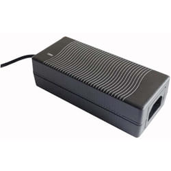 Alimentation de bureau 63W sortie 18V c.c. 3.5A, entrée C14 100 240 v c.a. ( Prix pour 1 )