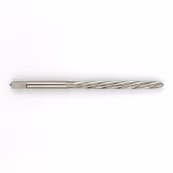 Type de tige = Droit Diamètre = 8mm Longueur hors tout = 115 mm Longueur de coupe = 58mm Nombre de cannelures = 6 Matériau =  ...